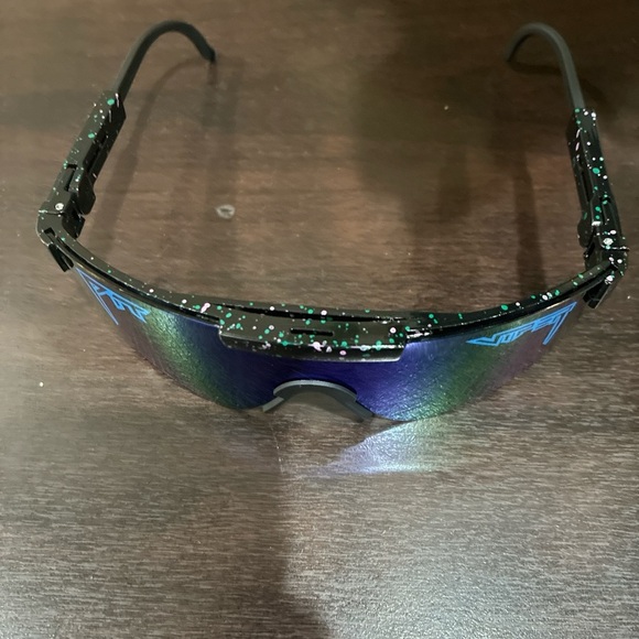 Outdoor Pit Viper sports glasses Blue and Purple Sunglasses - Picture 3 of 4